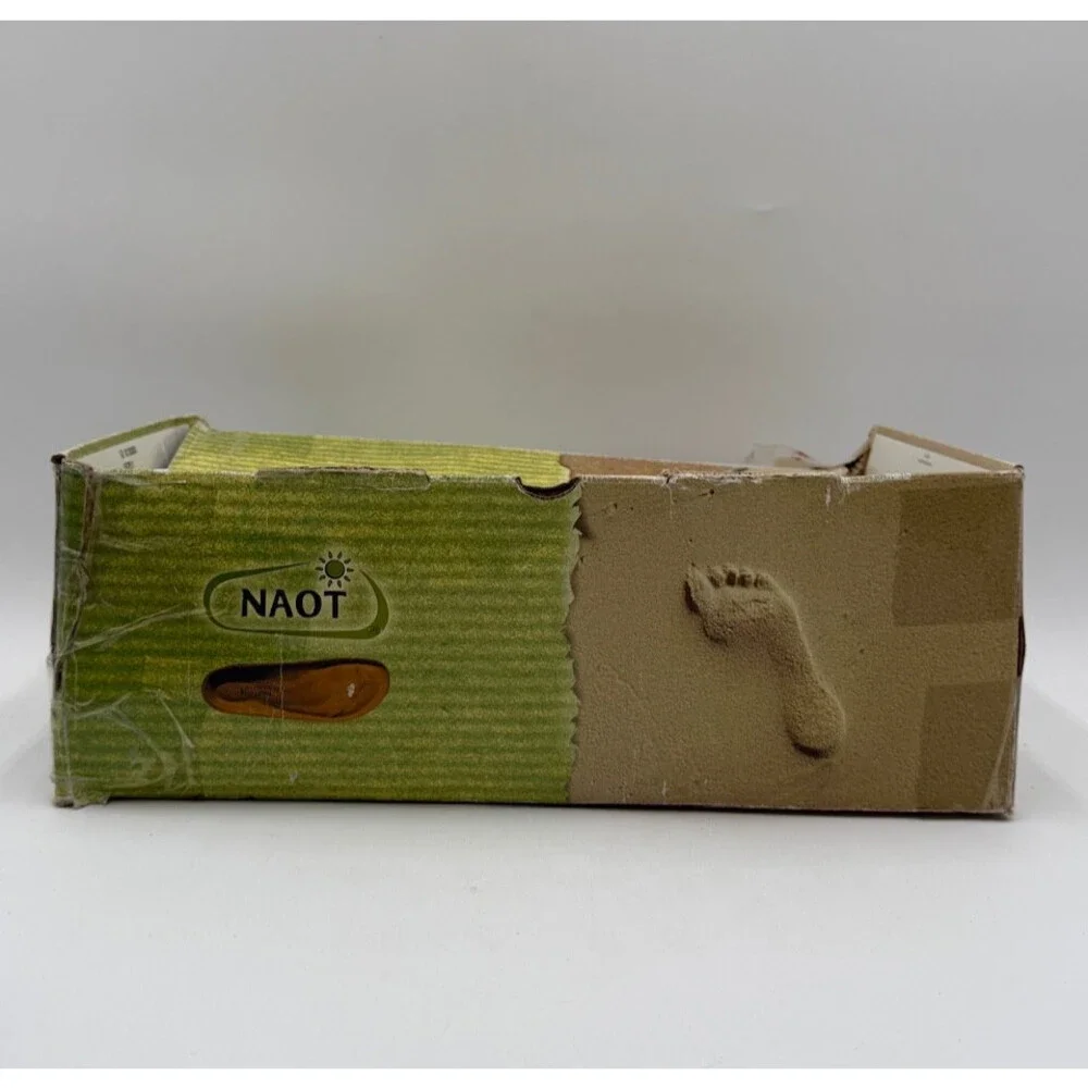 Naot 80012 stock